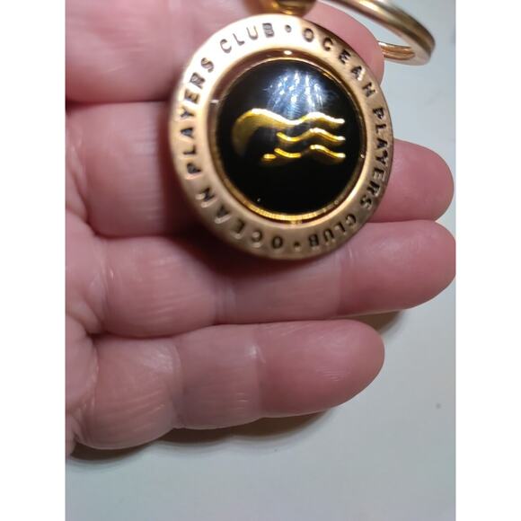 Princess Players Club Cruise Ship Keychain Spinner - Picture 6 of 9